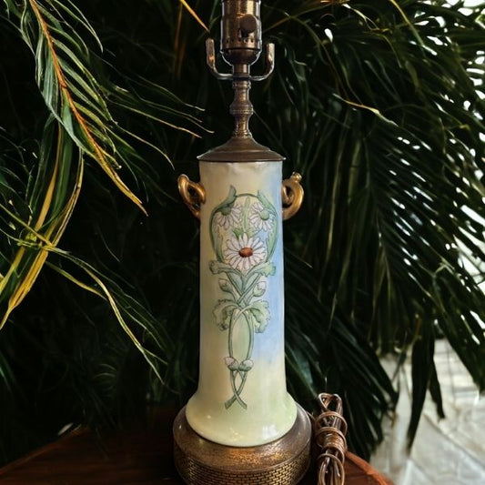 5 Must-Have Vintage Fixtures For An Old-World Glow