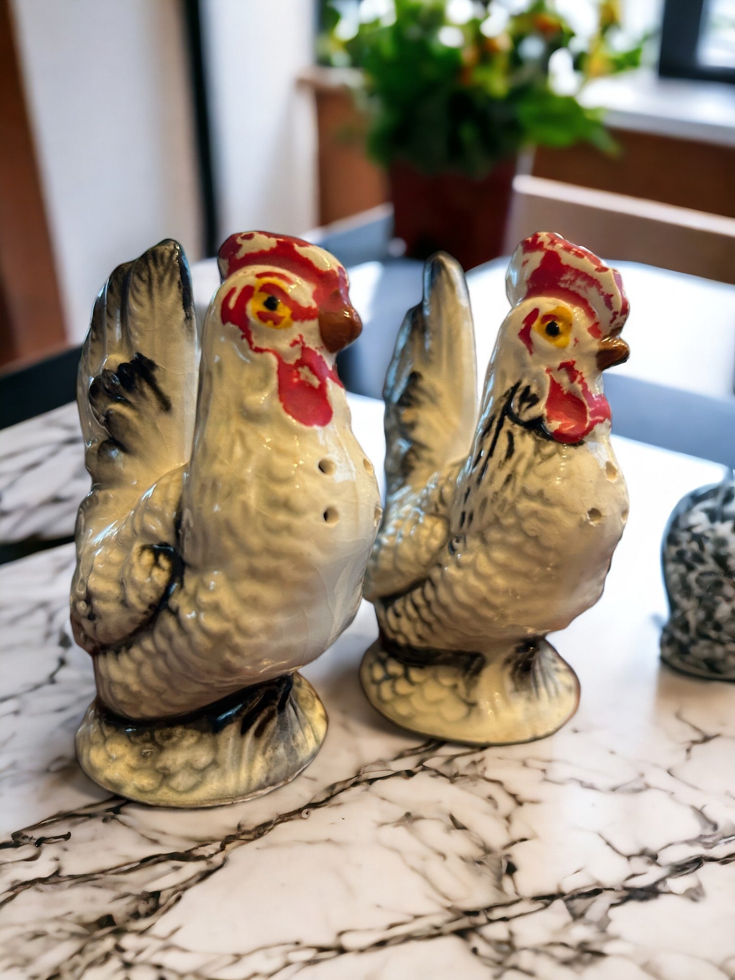 Ceramic Rooster Hen Salt and Pepper Shakers
