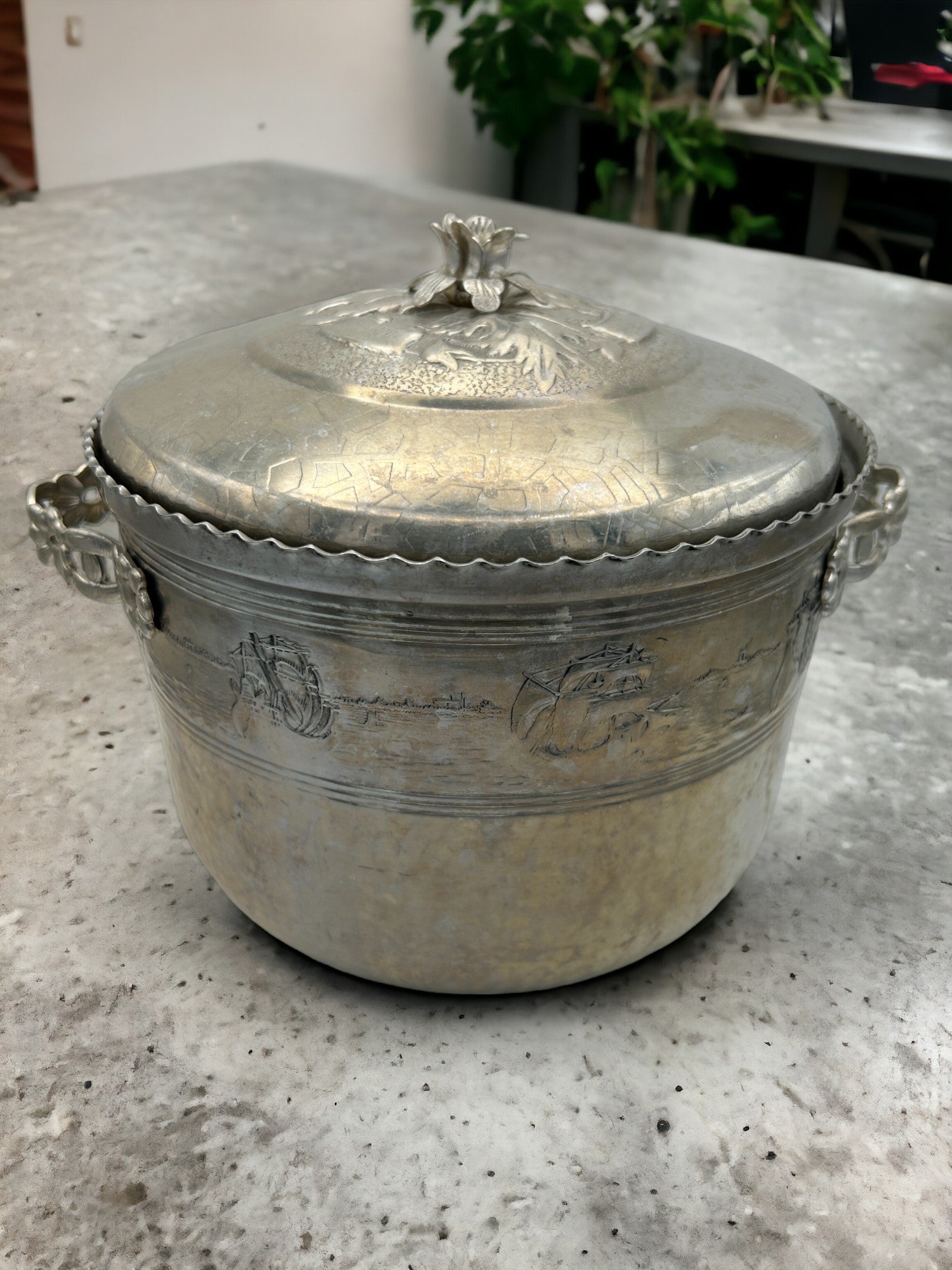 Bucket