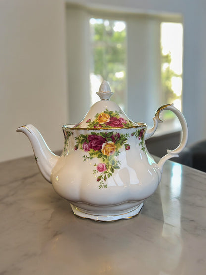 Rose Royal Albert Teapot With Lid