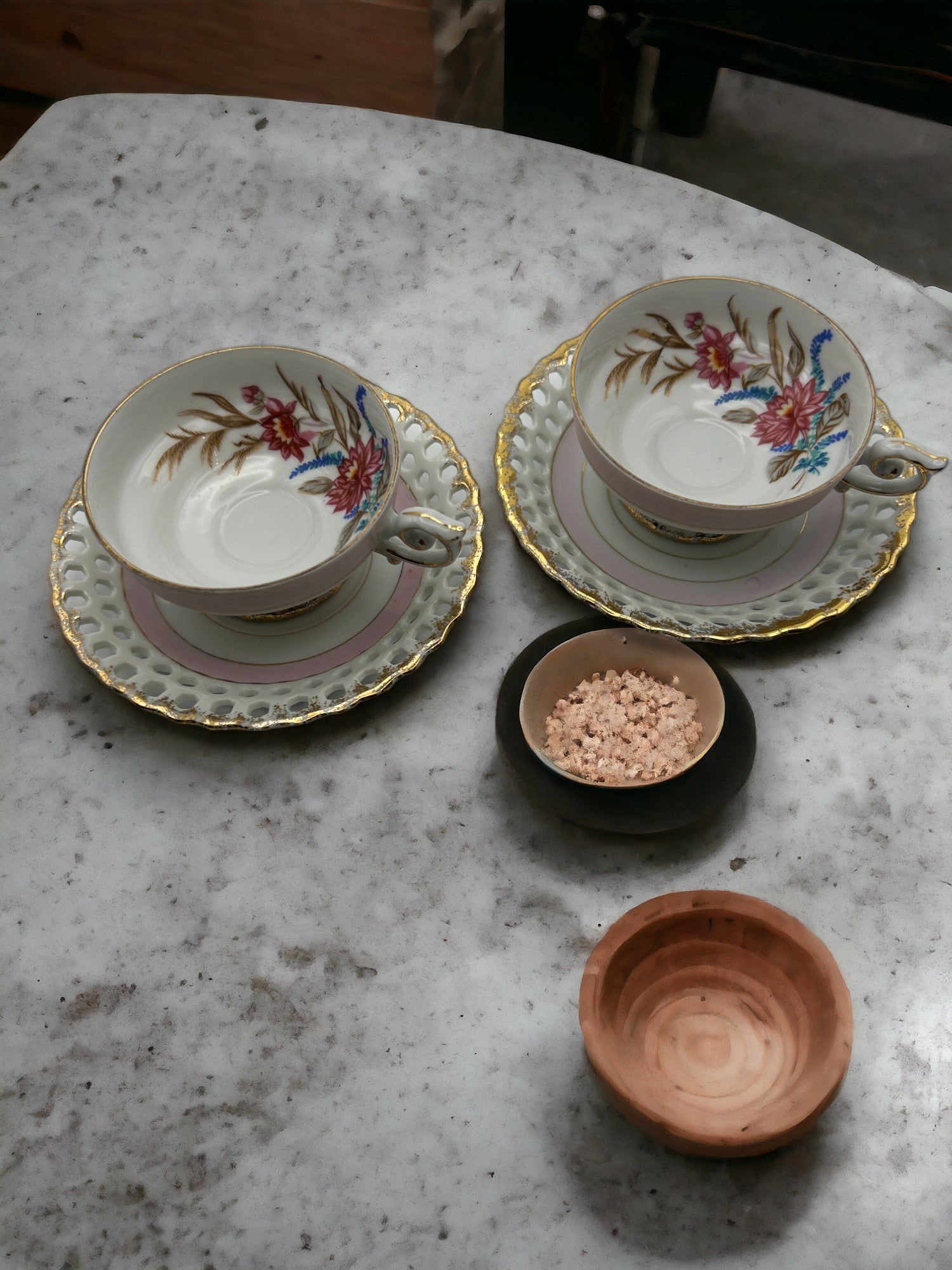 painted Reticulated Edges Demitasse Tea cup and Saucer Set