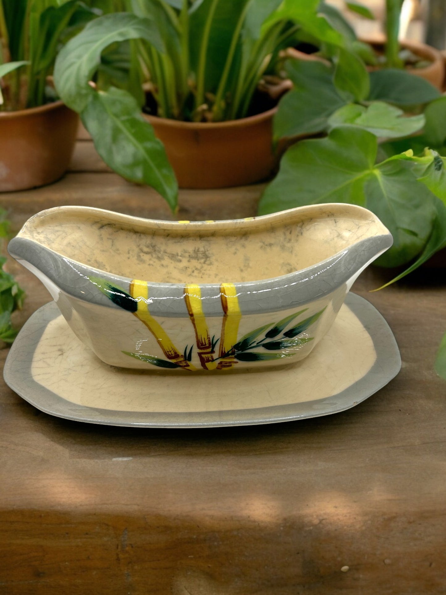 Gravy Boat Gray Bamboo