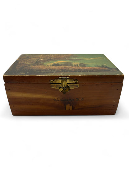 Vintage Wood Cedar Trinket Box Souvenir Washington