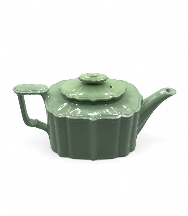 Hinson Vintage Interiors vintage Hall Benjamin ceramic teapot in celadon green with scalloped Art Deco design