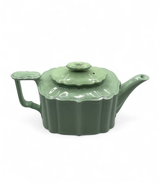 Hinson Vintage Interiors vintage Hall Benjamin ceramic teapot in celadon green with scalloped Art Deco design